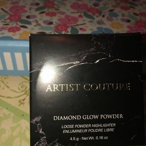Artist Couture Diamond Glow Powder